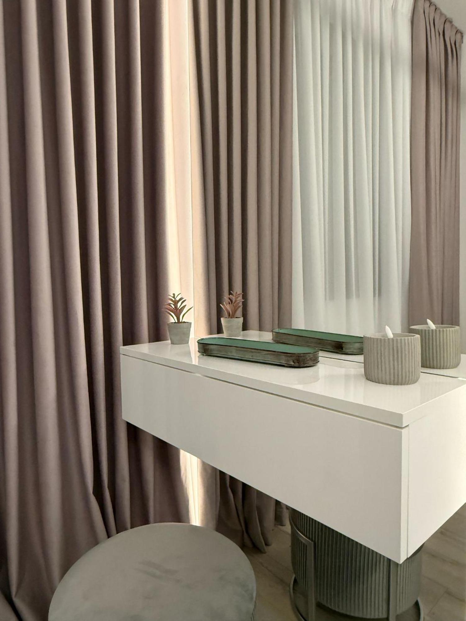 Luxevibe Apartments Near Mall Moldova Yaş Dış mekan fotoğraf
