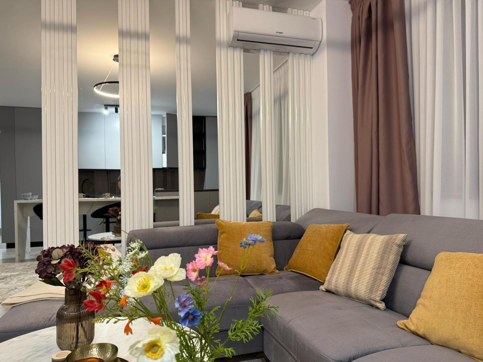Luxevibe Apartments Near Mall Moldova Yaş Dış mekan fotoğraf