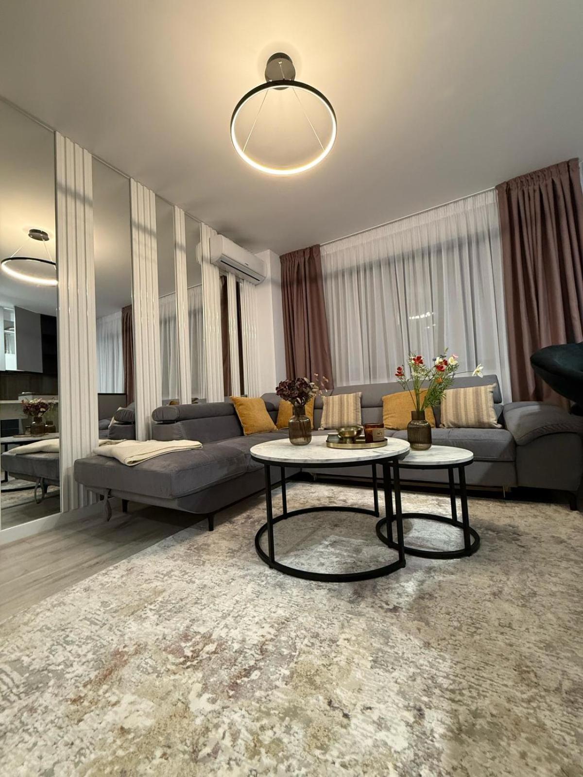 Luxevibe Apartments Near Mall Moldova Yaş Dış mekan fotoğraf
