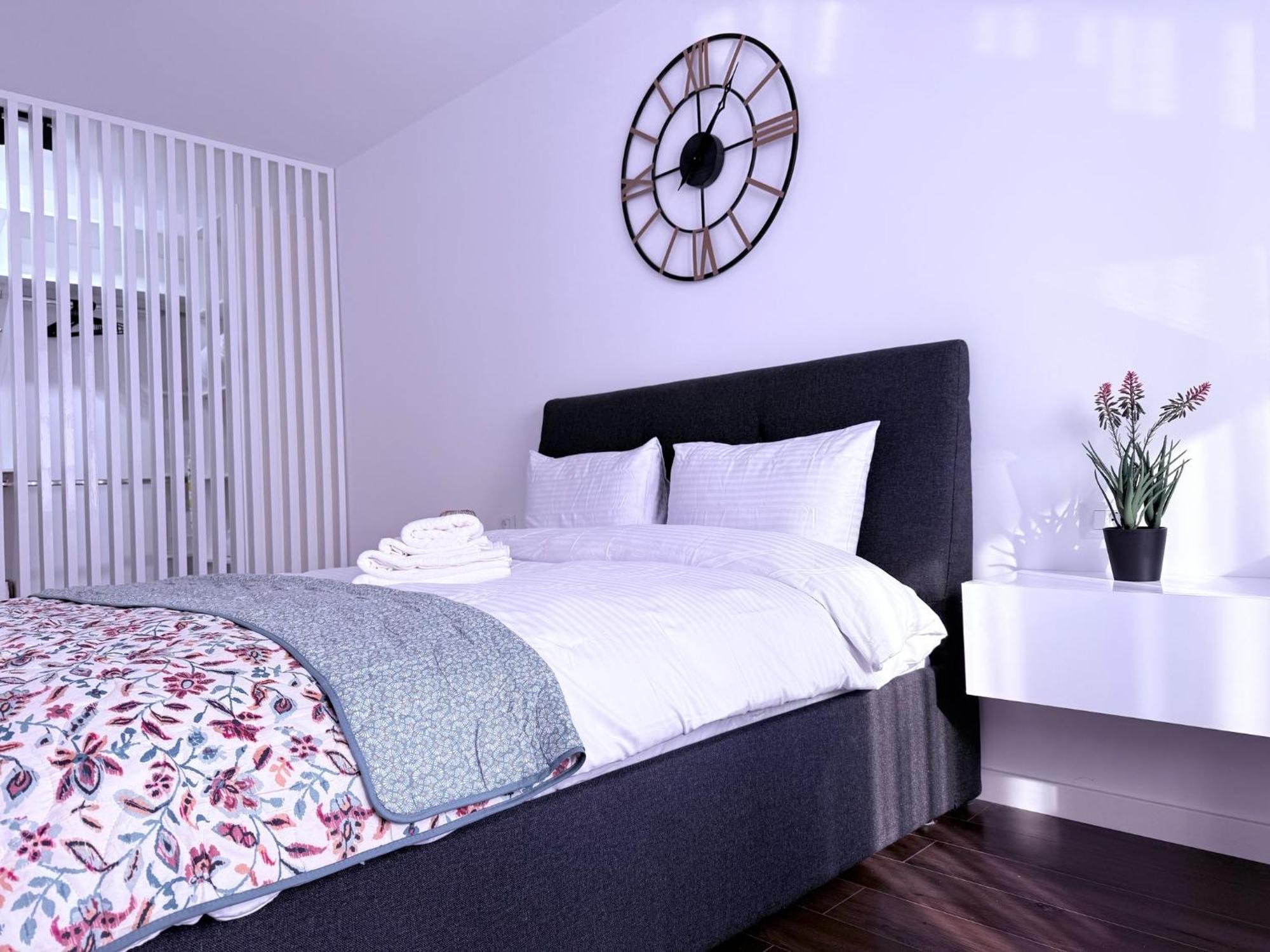 Luxevibe Apartments Near Mall Moldova Yaş Dış mekan fotoğraf