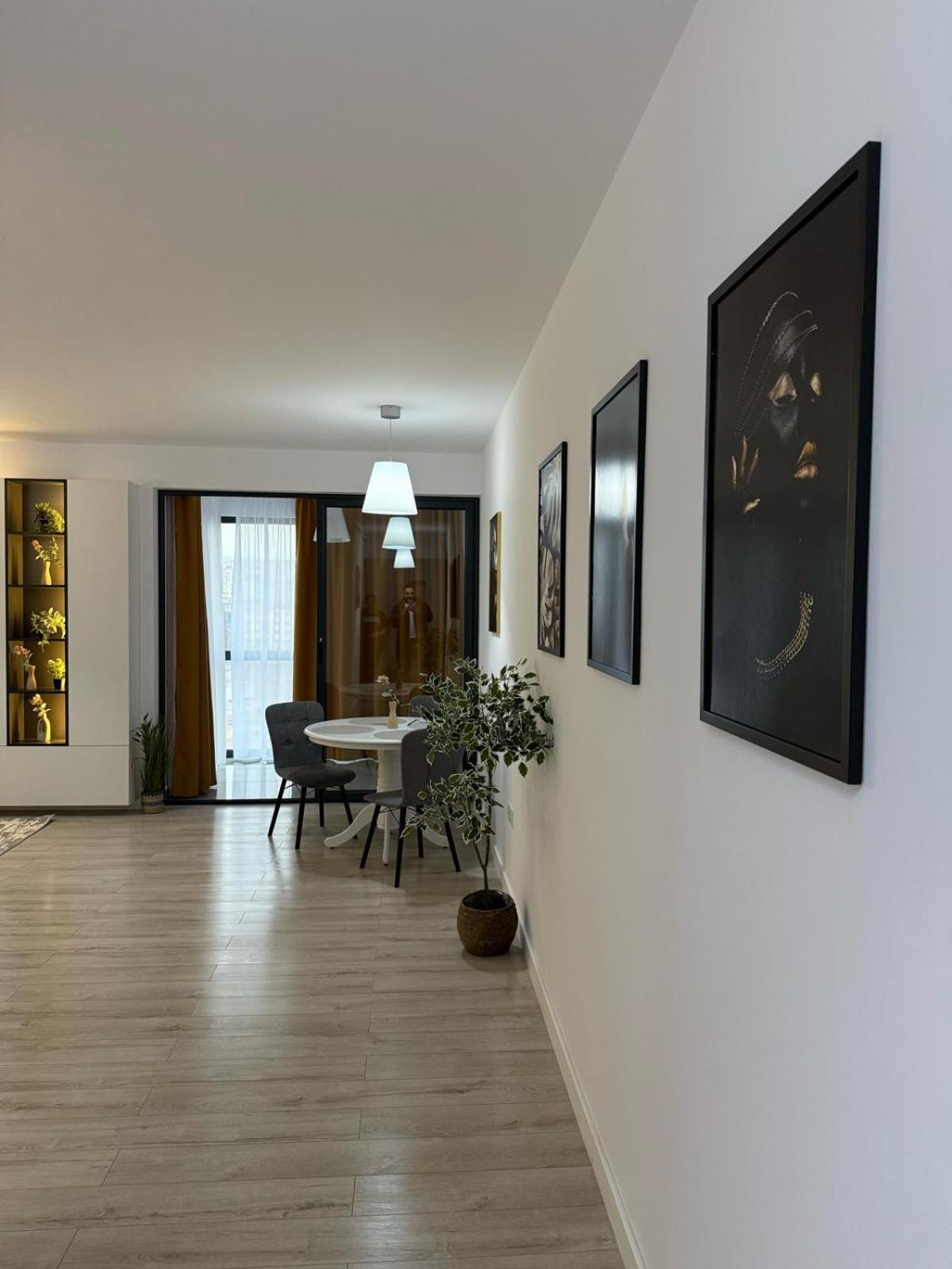 Luxevibe Apartments Near Mall Moldova Yaş Dış mekan fotoğraf