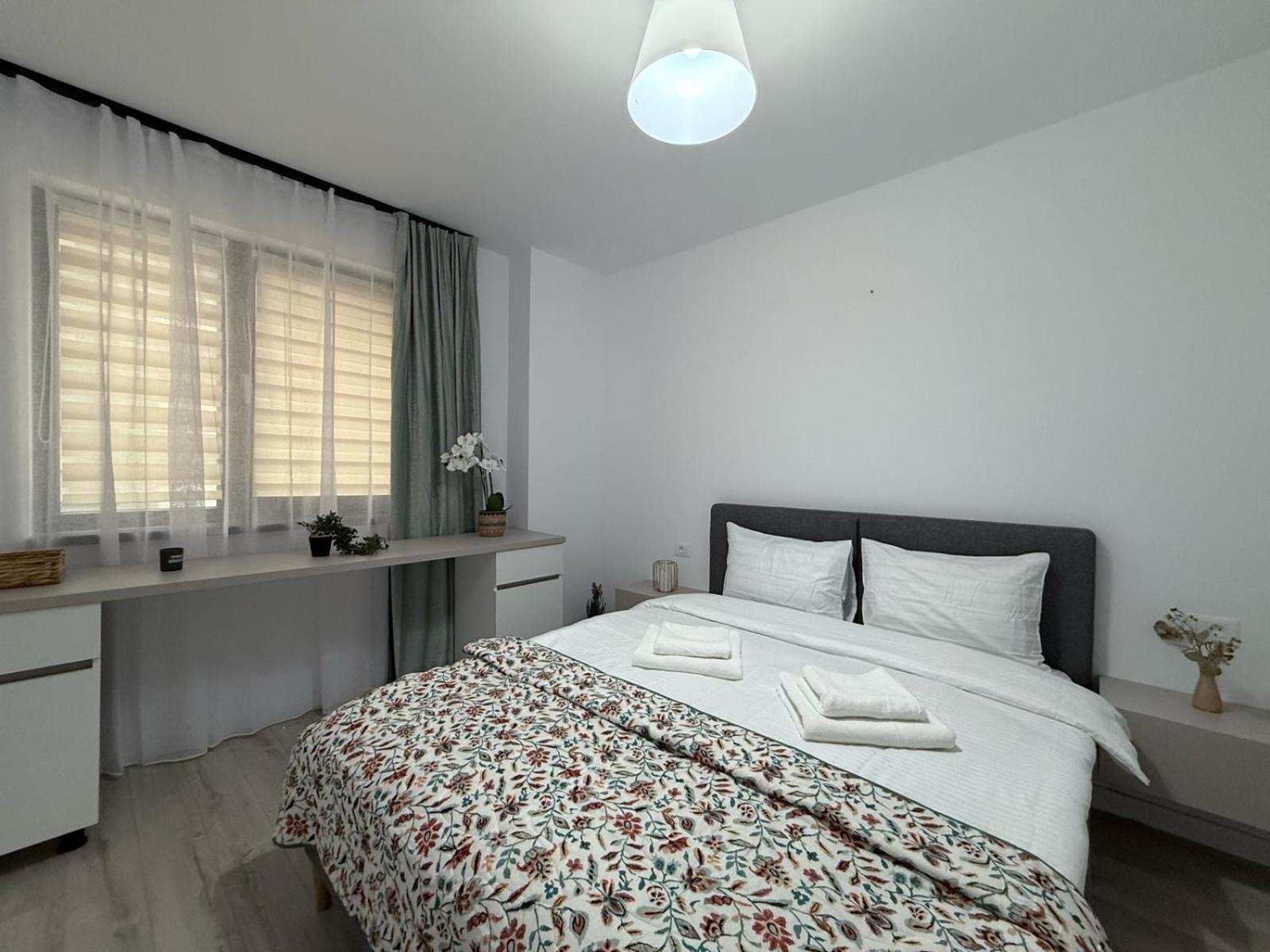 Luxevibe Apartments Near Mall Moldova Yaş Dış mekan fotoğraf
